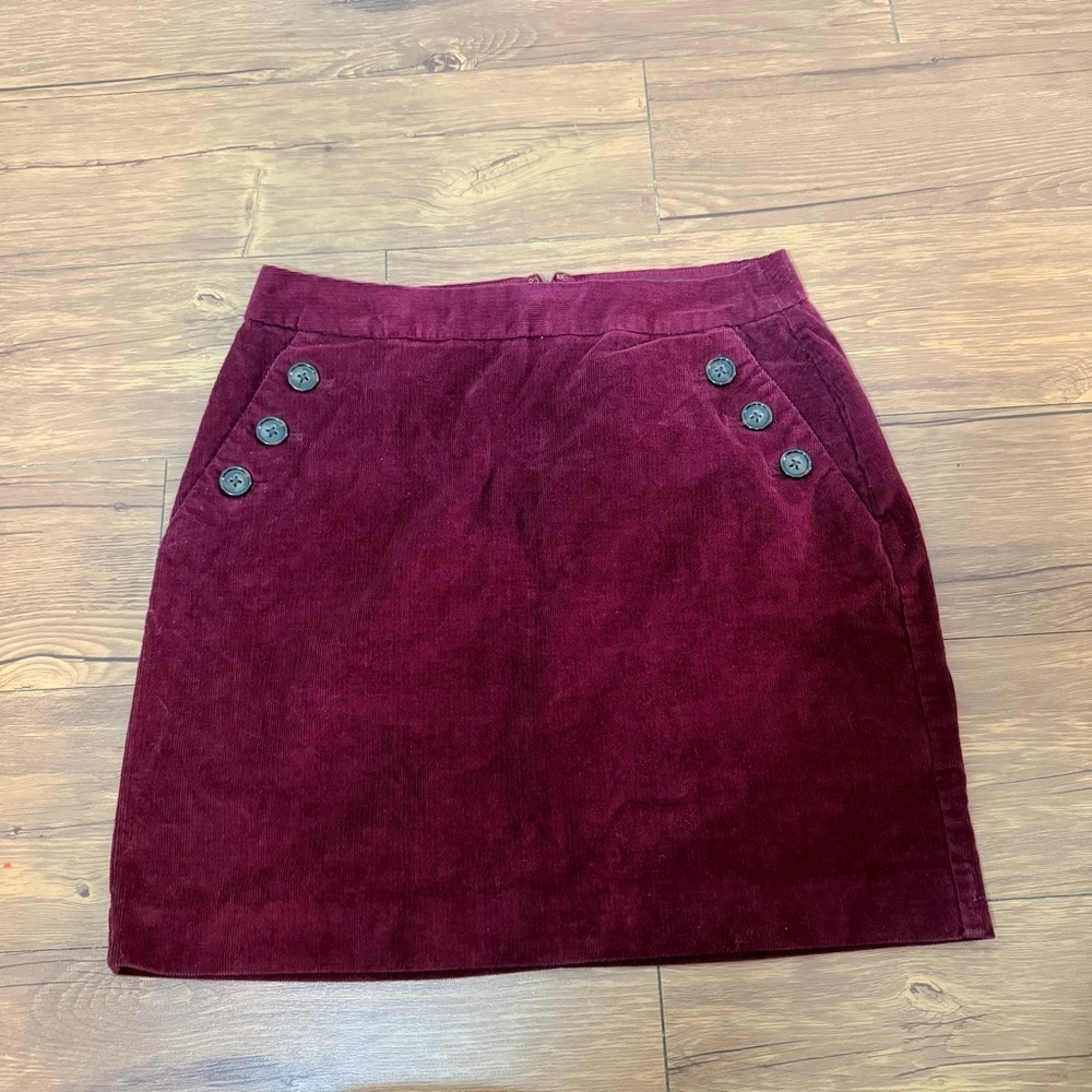 Banana Republic Burgundy Red Corduroy Y2K Mini Skirt Size 4 Stretch